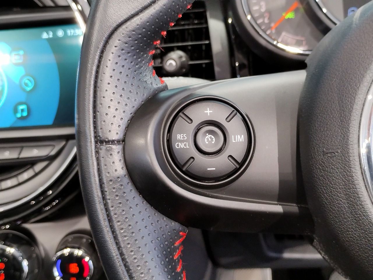 F57 MINI Cooper Convertible LCI