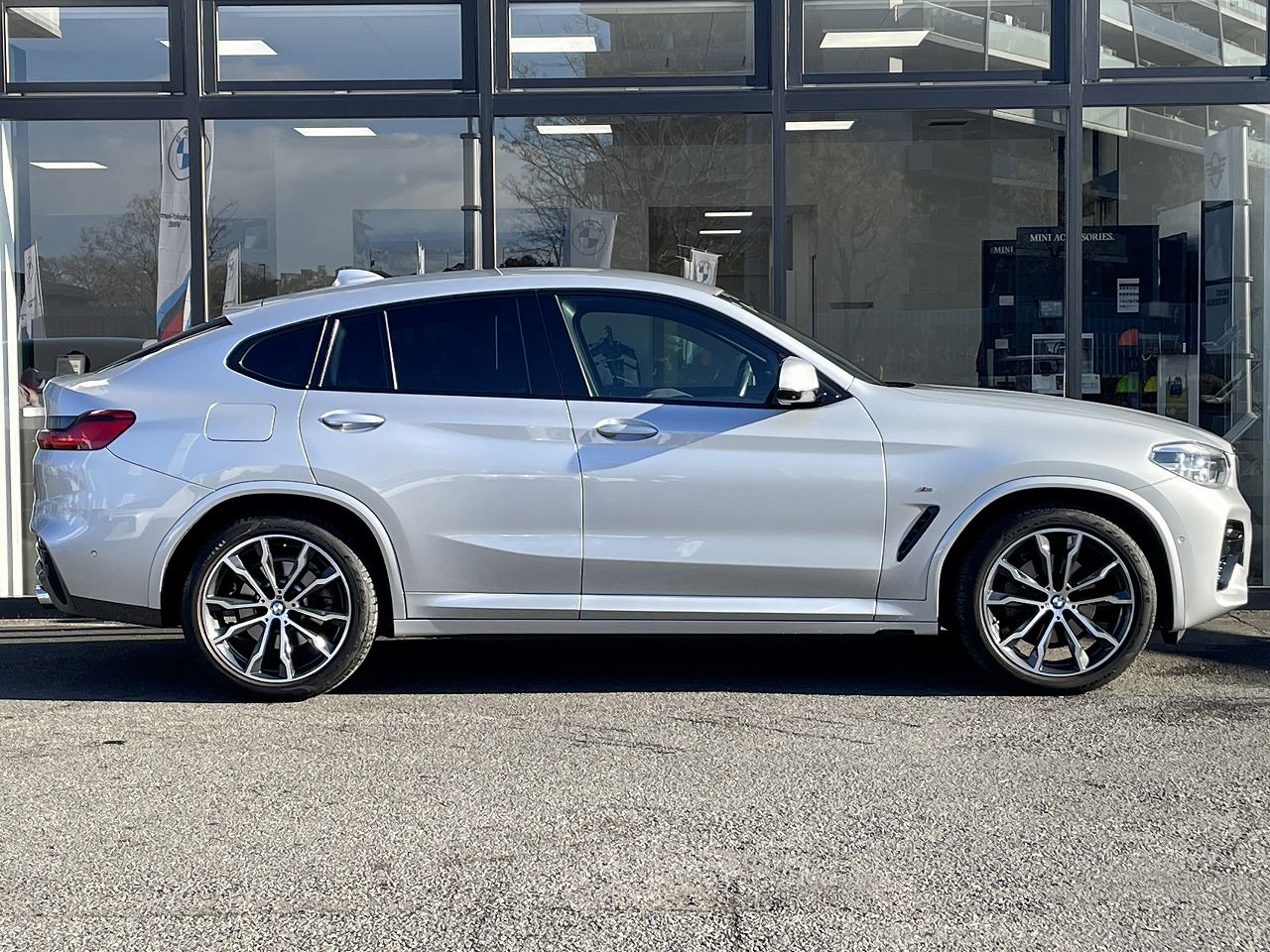 X4 xDrive20d RHD