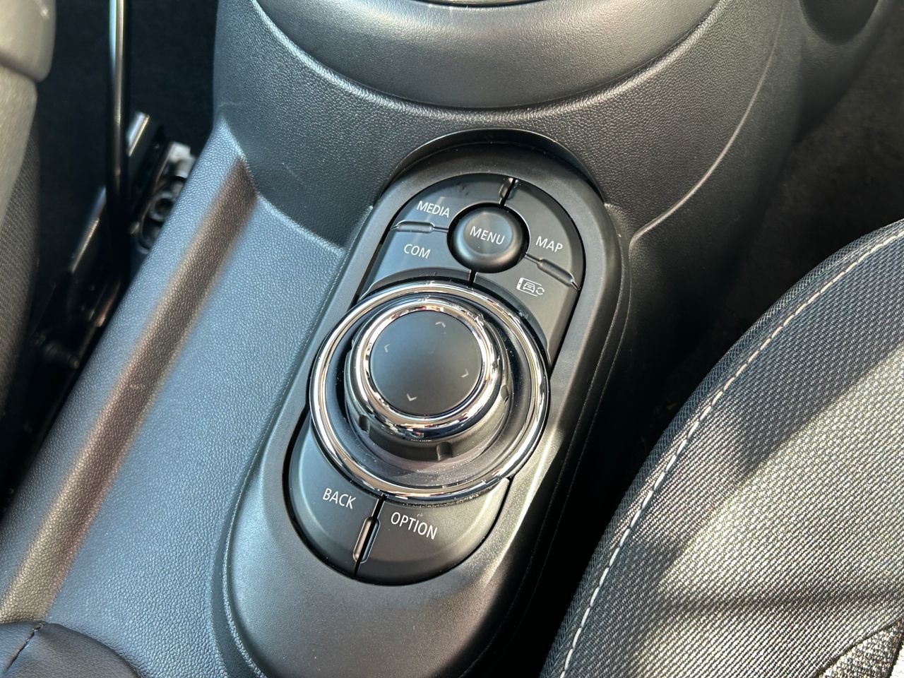 MINI One Hatch RHD F56