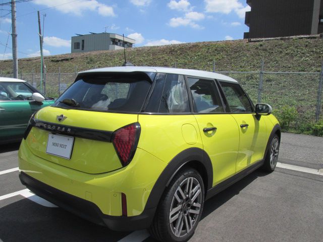 MINI Cooper C 5-doors