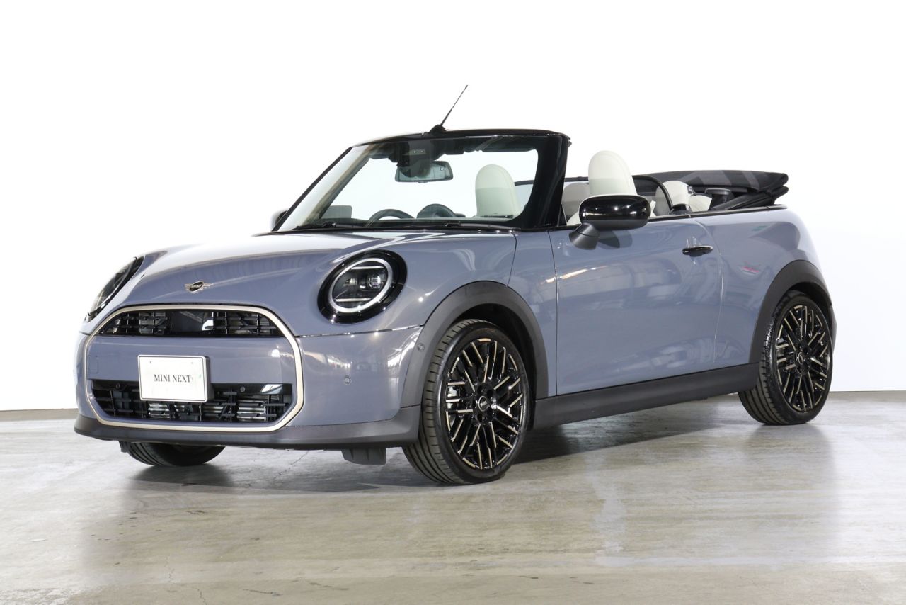 THE NEW MINI CONVERTIBLE C