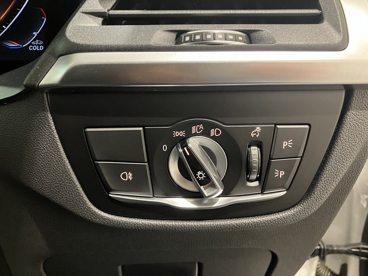 G01 X3 xDrive20d RHD ZA LCI