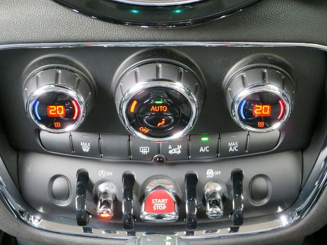 MINI CLUBMAN COOPER D