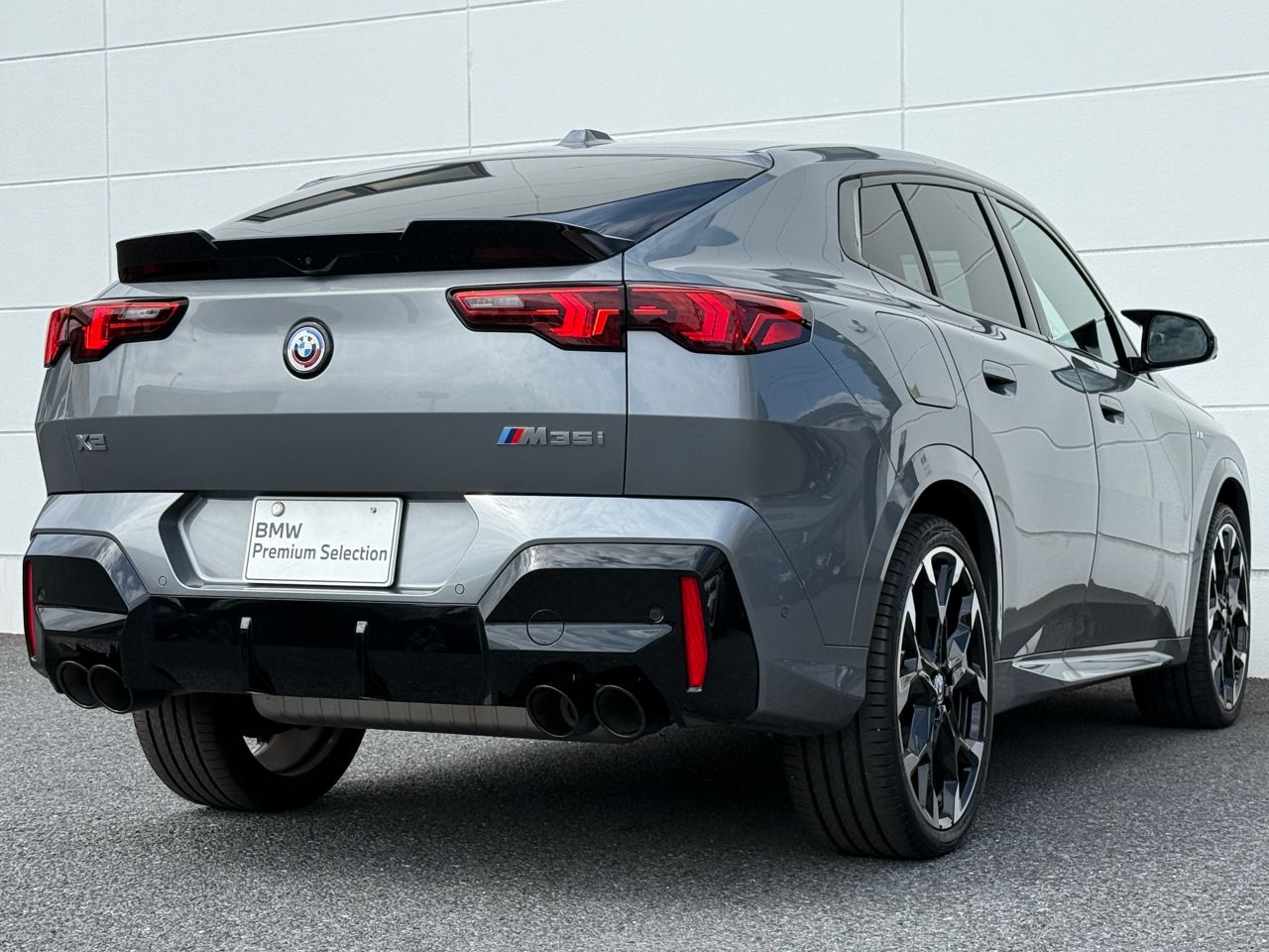 X2 M35i xDrive RHD
