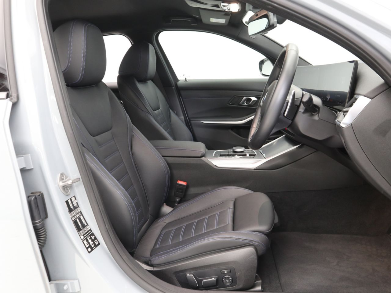 320d xDrive Berline RHD