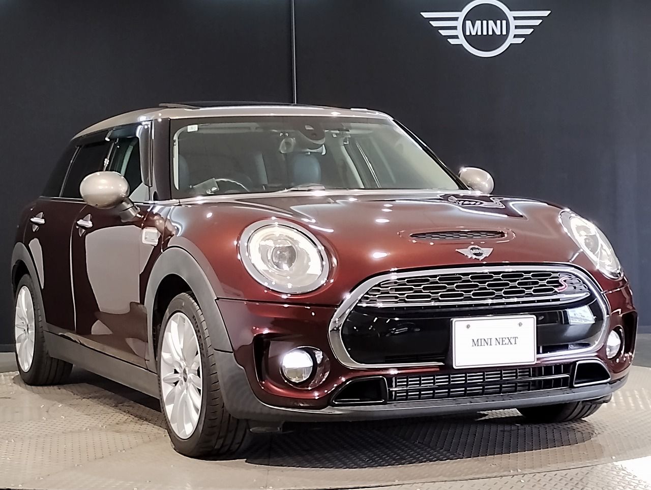 MINI COOPER S CLUBMAN