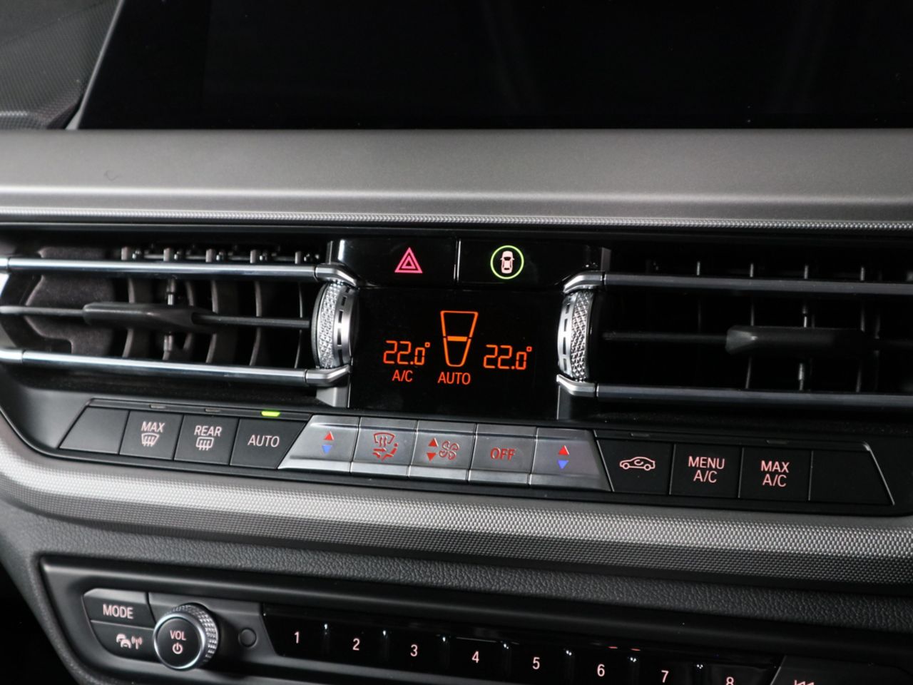 F40 118d Sports Hatch 5-door B47 2.0d