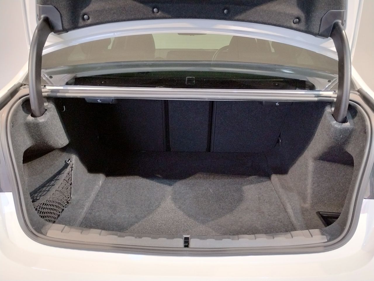 G20 320i Saloon LCI RHD MX