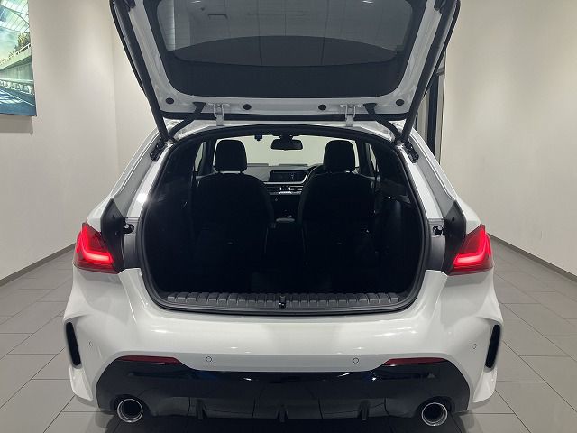 F40 118d Sports Hatch 5-door B47 2.0d