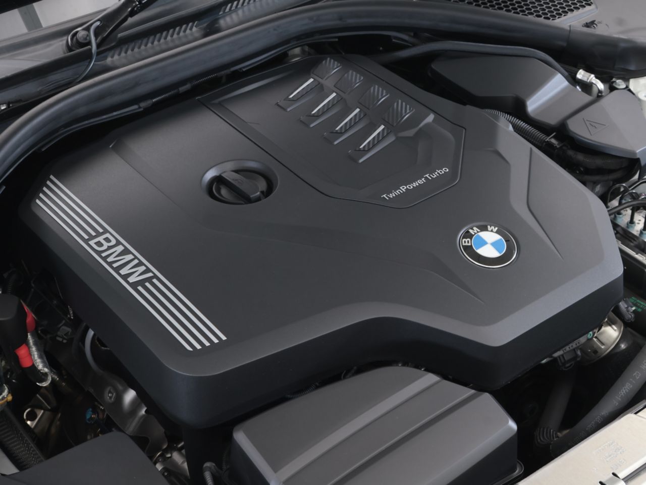 G20 320i Saloon LCI RHD MX