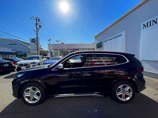 U11 iX1 xDrive30