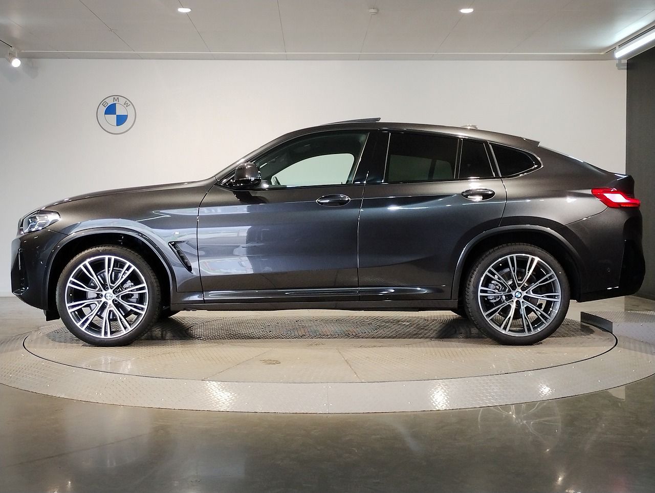 X4 xDrive20d RHD