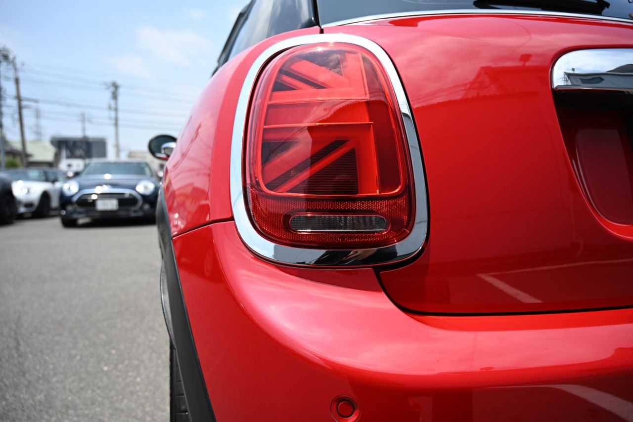 F55 MINI Cooper 5-Door Hatch LCI