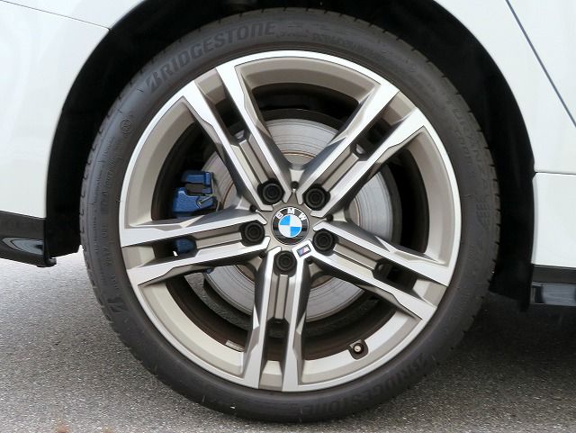 F4* **35i xDrive **** ***** B48 2.0i