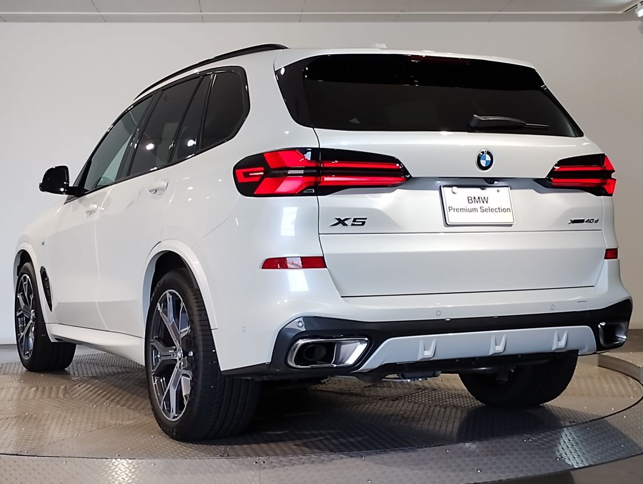 X5 xDrive40d RHD