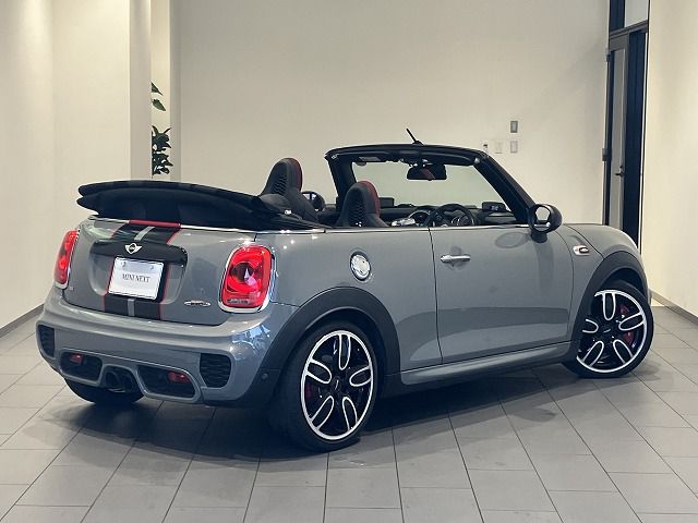 MINI JCW ｺﾝﾊﾞｰﾁﾌﾞﾙ