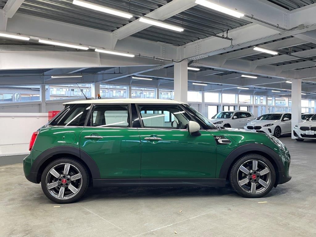 F55 MINI Cooper 5-Door Hatch LCI