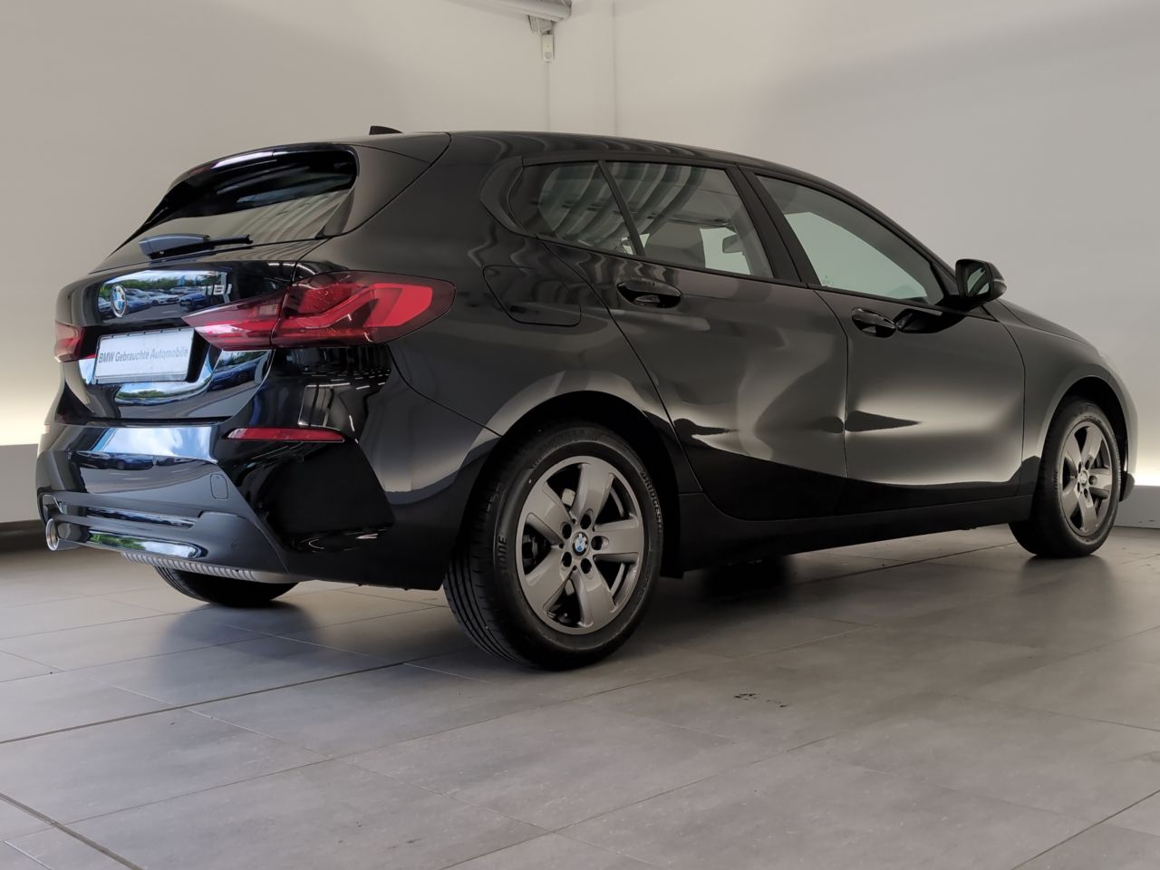 BMW 118