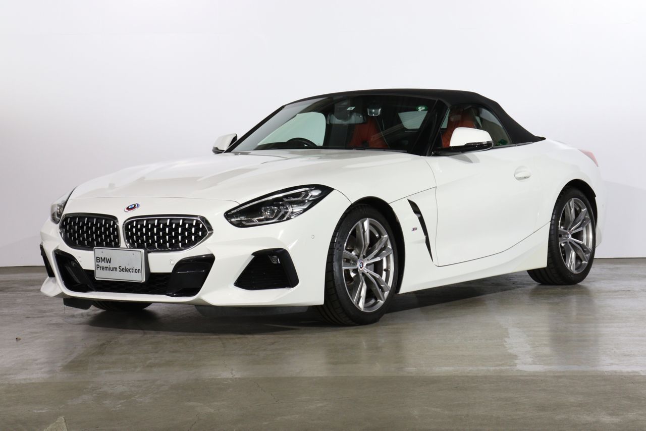 G29 z4 sDrive20i RHD