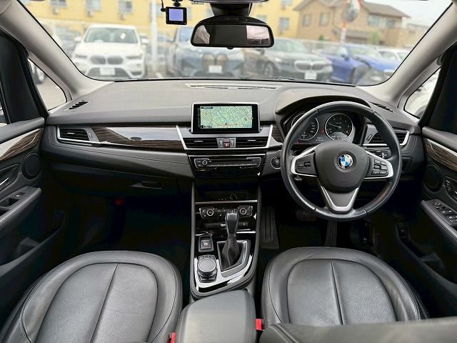 218D ACTIVE TOURER RHD