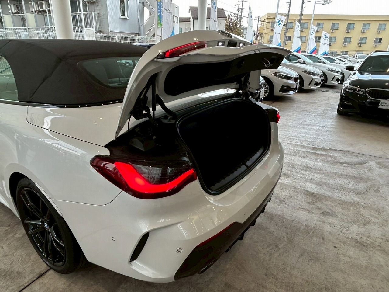 G23 420i Convertible RHD