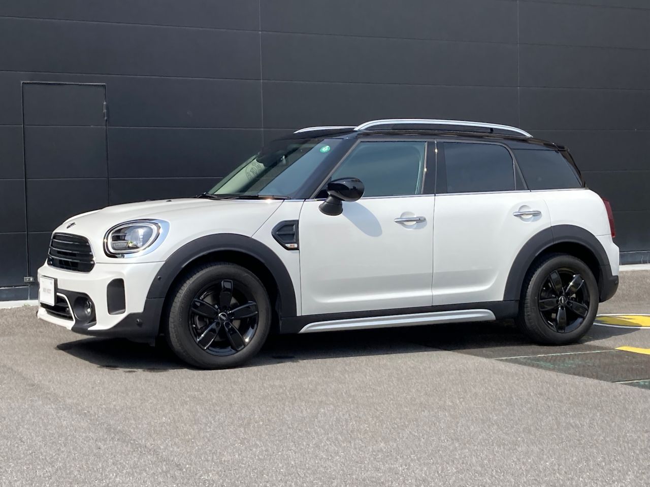 MINI COOPER D CROSSOVER.