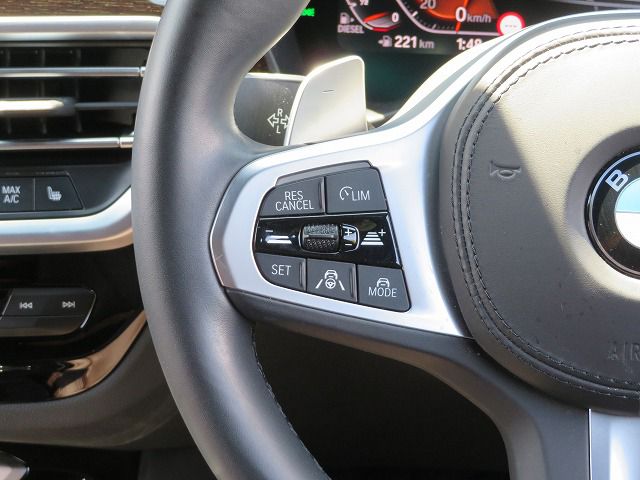 G01 X3 xDrive20d RHD US LCI