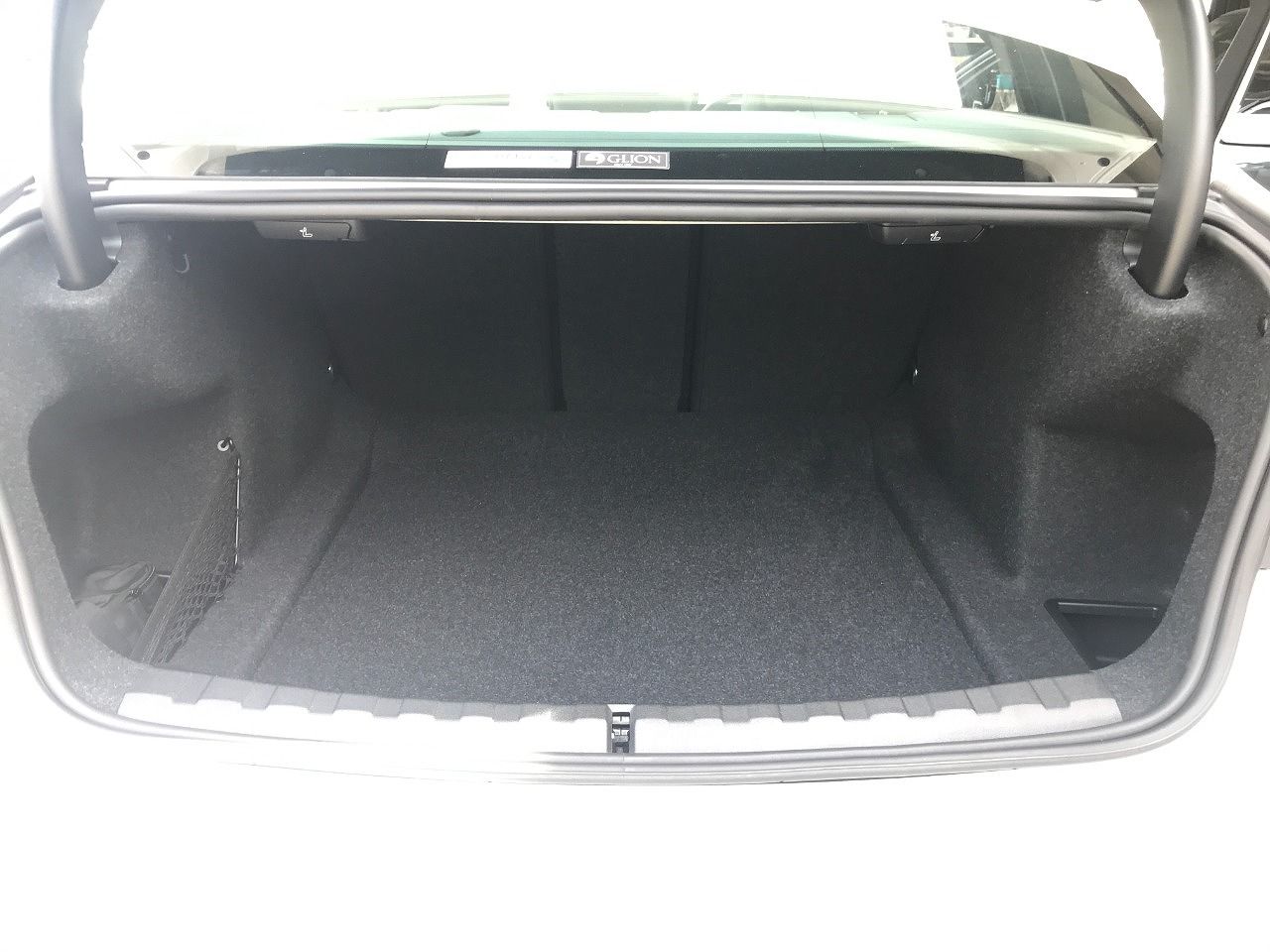 320d xDrive Berline RHD