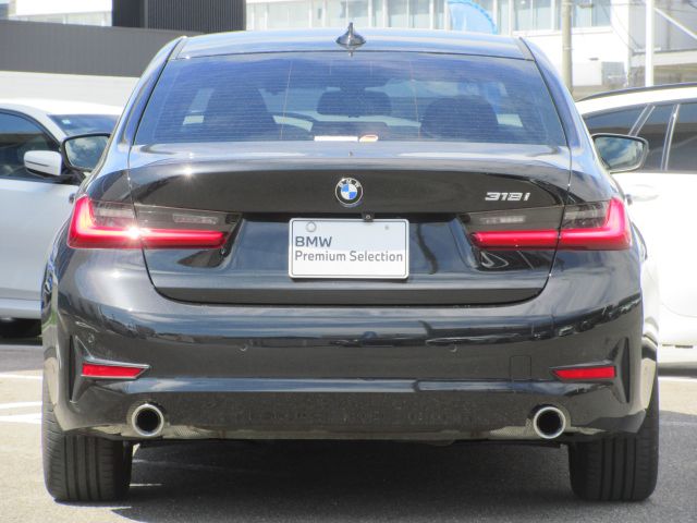 318i Berline RHD