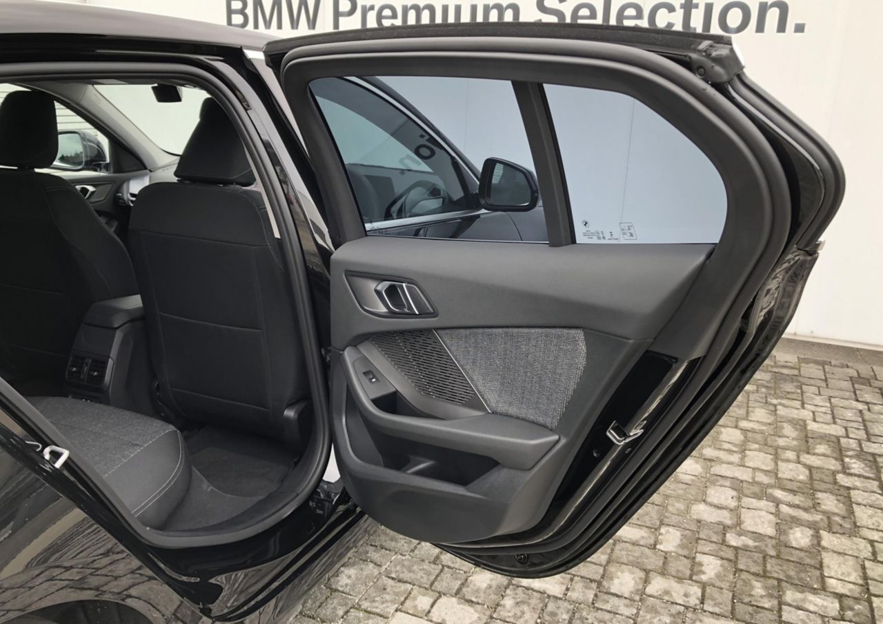 120 Sport Sports Hatch