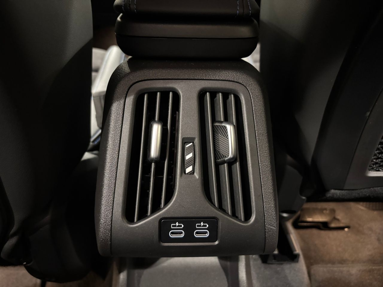 X2 M35i xDrive RHD