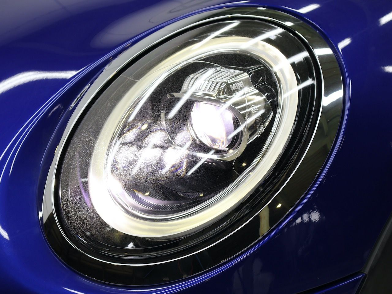 F55 COOPER D (AT)