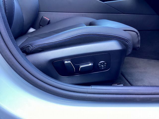 BMW i5 M60 xDrive Sedan RHD