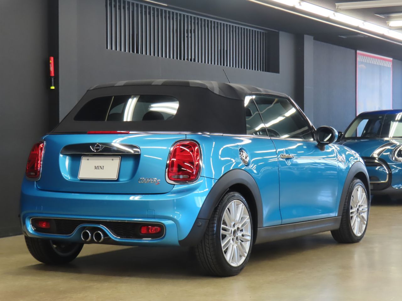 MINI CONVERTIBLE COOPER S