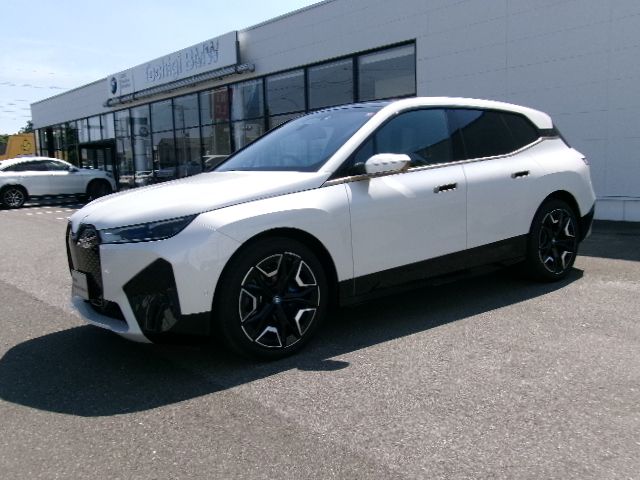 i20 iX xDrive40