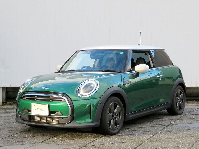 THE NEW MINI COOPER D 3 DOOR.