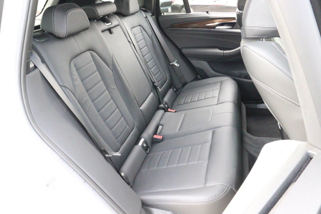 G01 X3 M40i RHD LCI ZA
