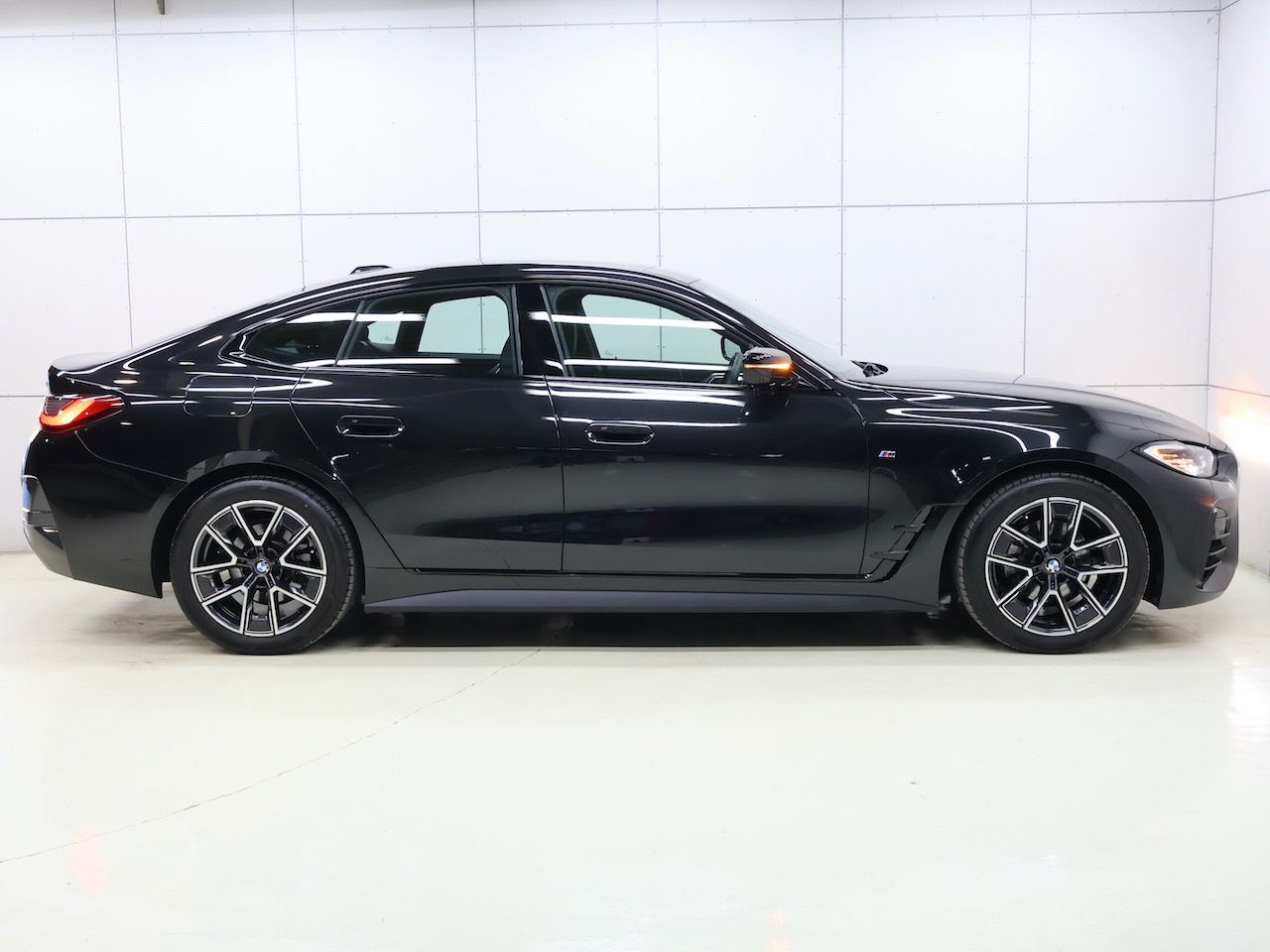 G26 420d xDrive Gran Coupe RHD