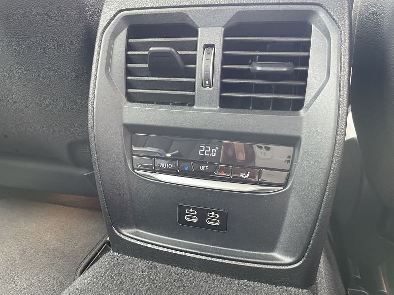 G26 i4 M50 RHD