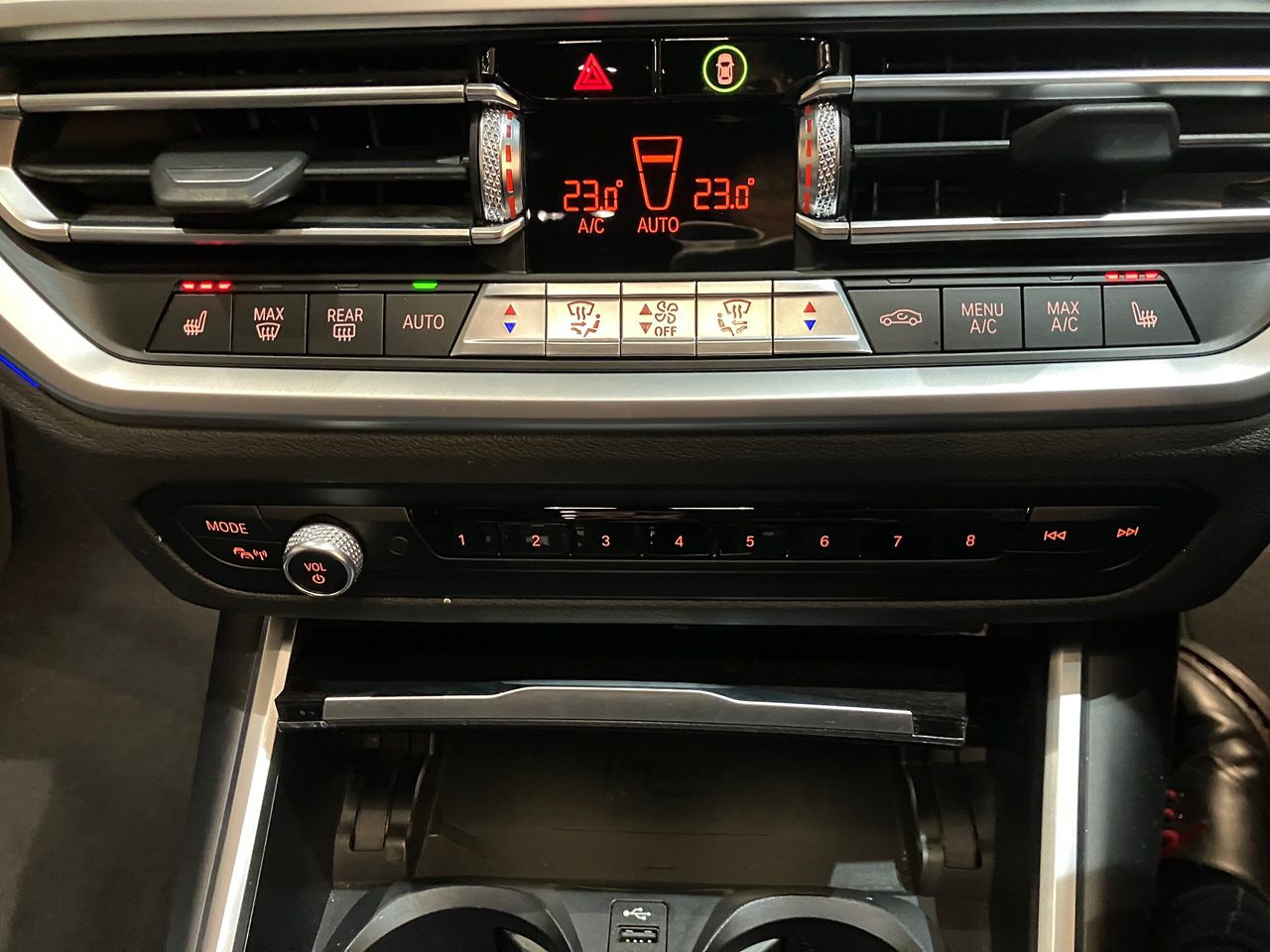 G20 320d xDrive RHD Saloon