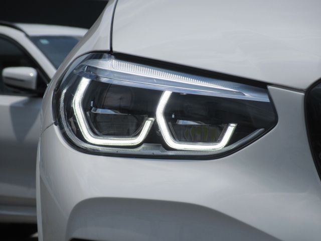 X4 M RHD