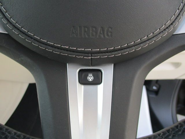 X* xDrive30d RHD