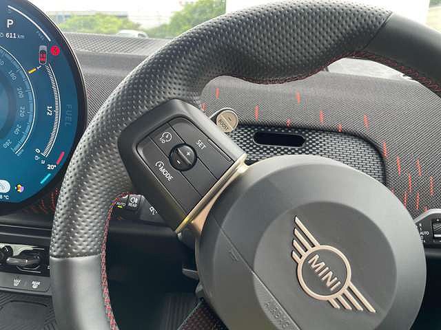 U25 MINI John Cooper Works Countryman ALL4