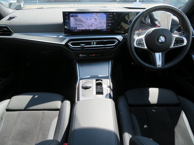 G21 320i Touring LCI RHD
