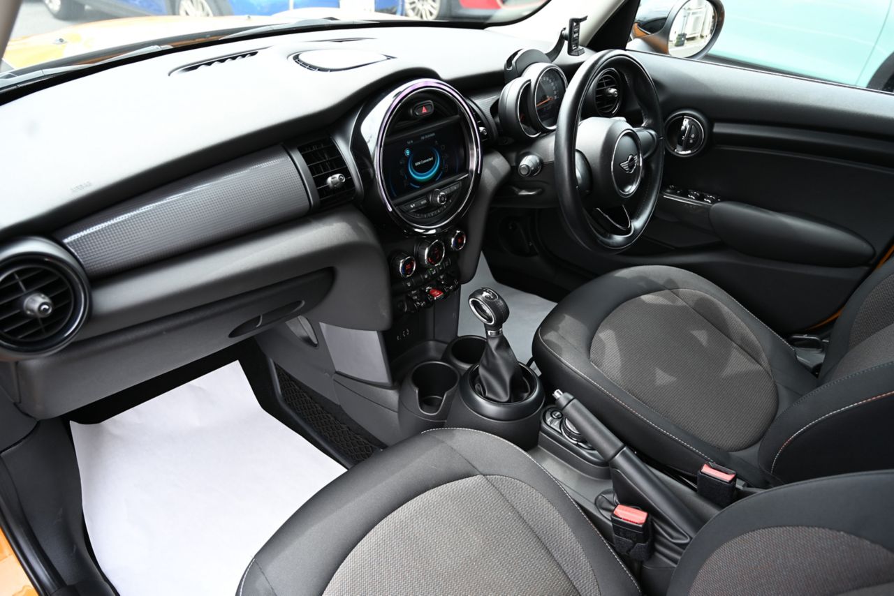 F55 COOPER