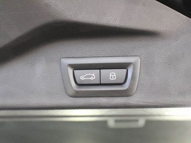 X5 xDrive30d RHD