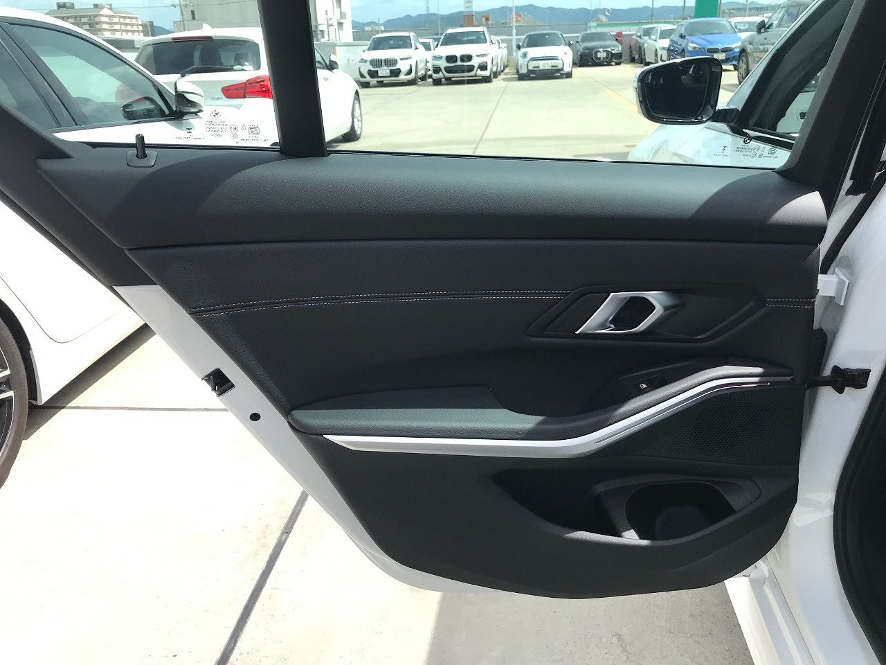 320d xDrive Berline RHD