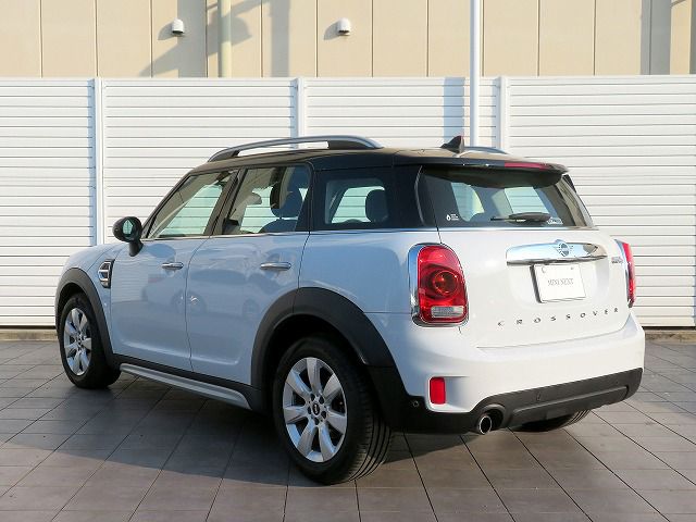 MINI CROSSOVER COOPER D