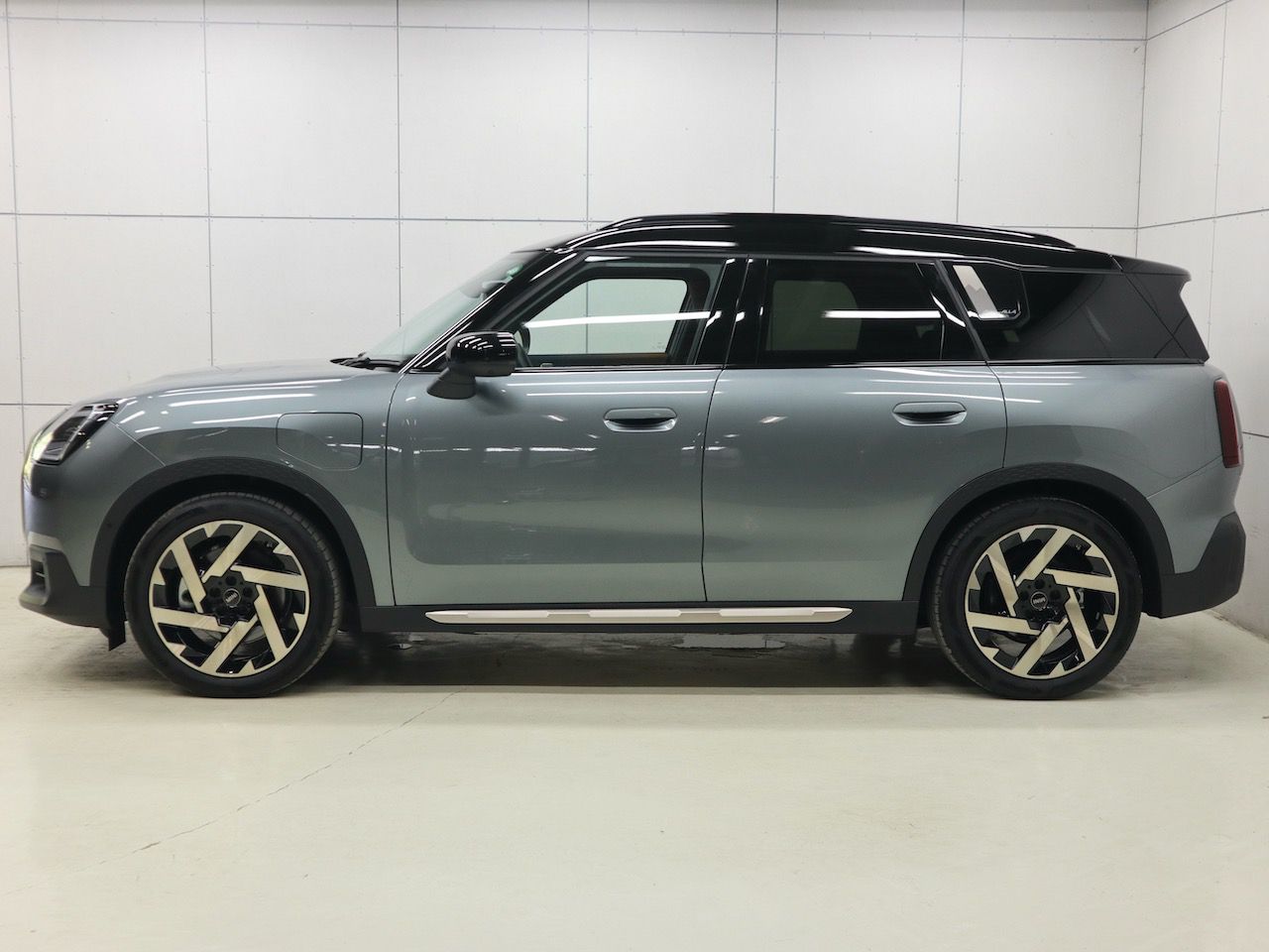 U25 MINI Countryman SE ALL4