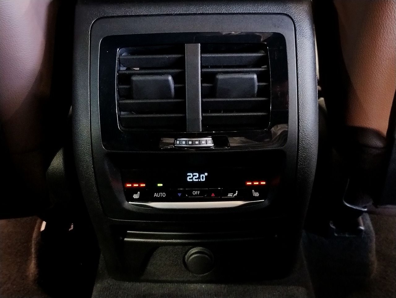 X3 20D